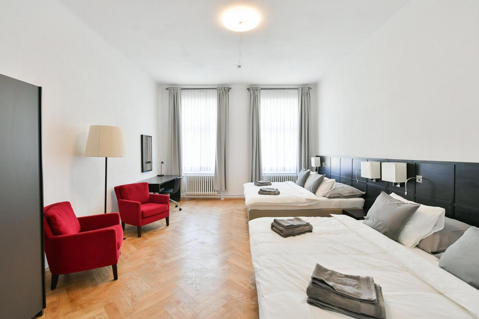 Wsp Petrin Garden Apartments Prague Exterior photo