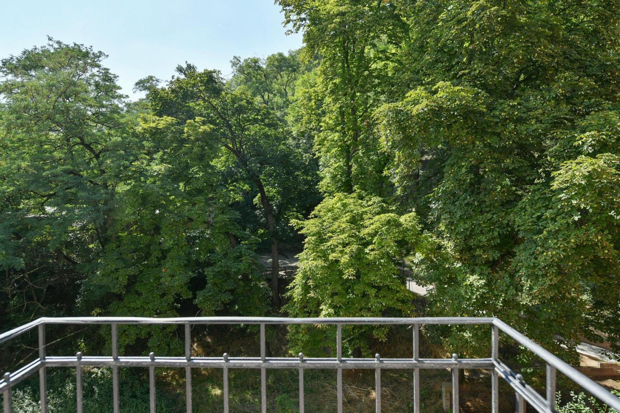 Wsp Petrin Garden Apartments Prague Exterior photo