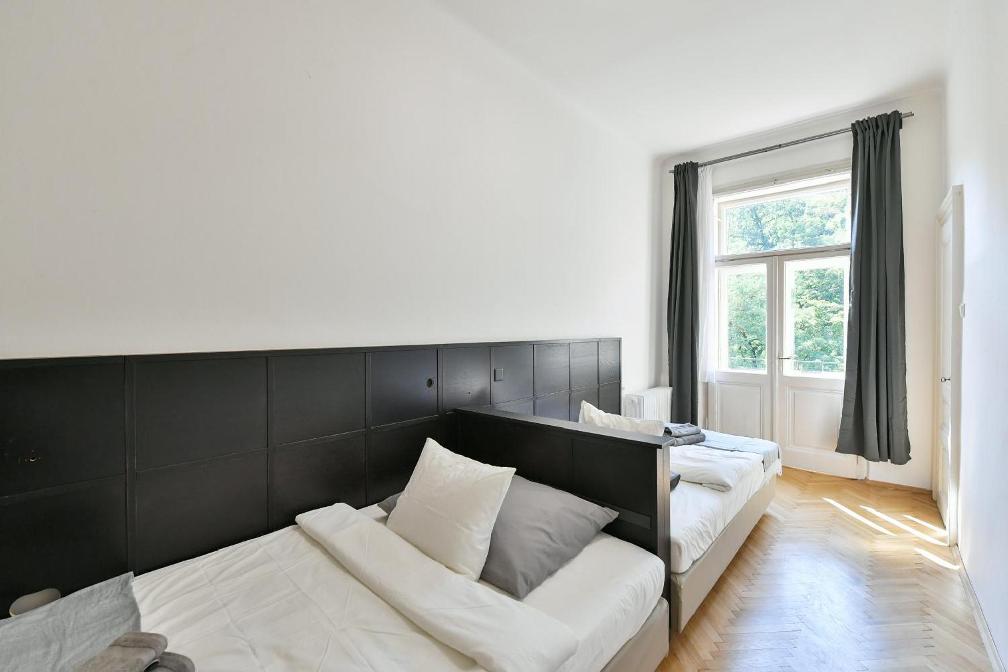 Wsp Petrin Garden Apartments Prague Exterior photo